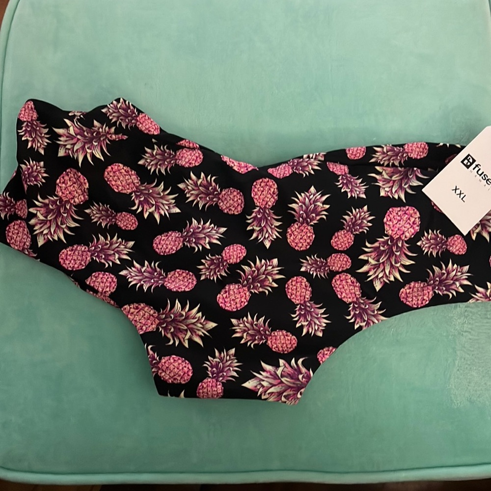 NWT size xxl fused Hawaii kona bottom